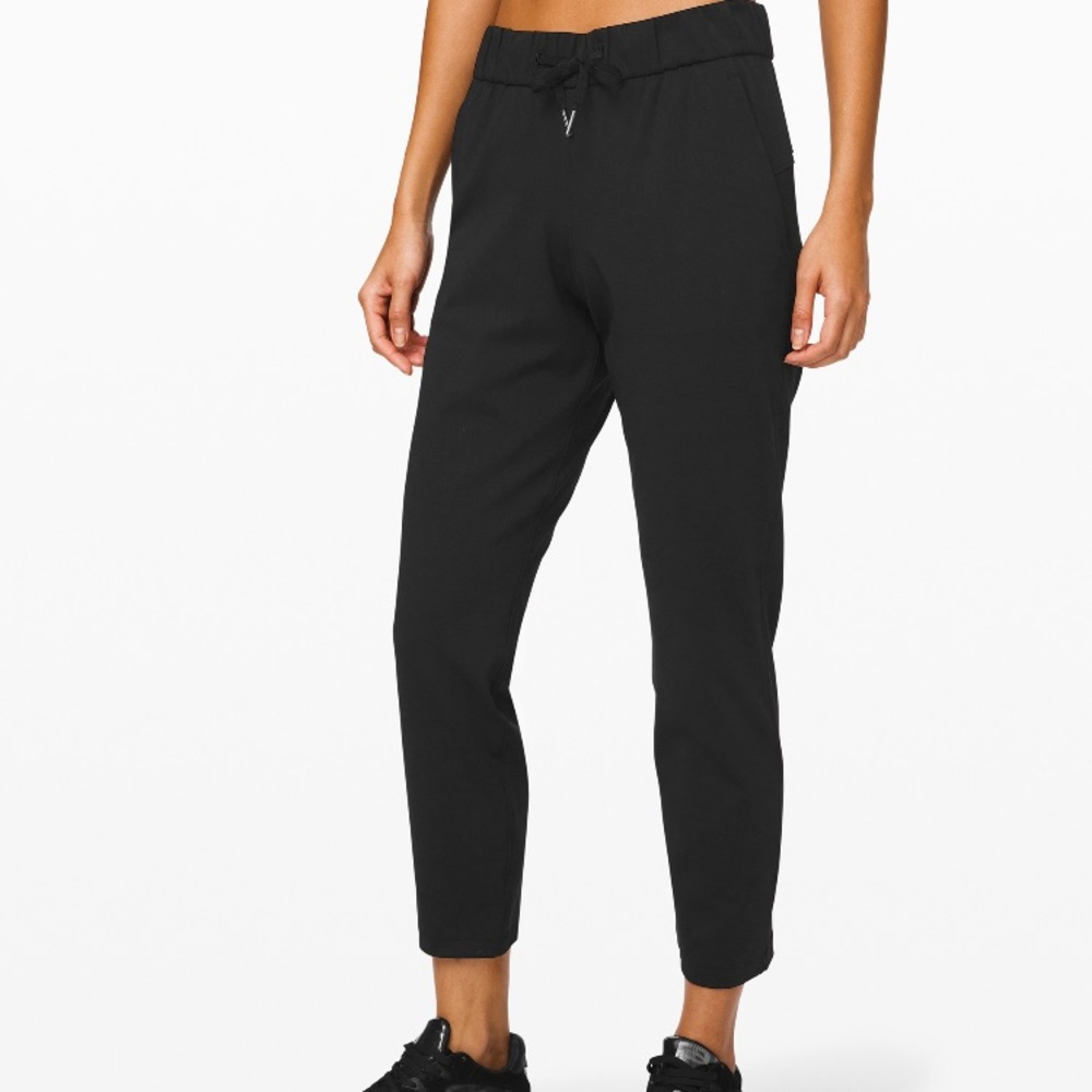 Lululemon On the Fly 28” Pant - Black, Size 8